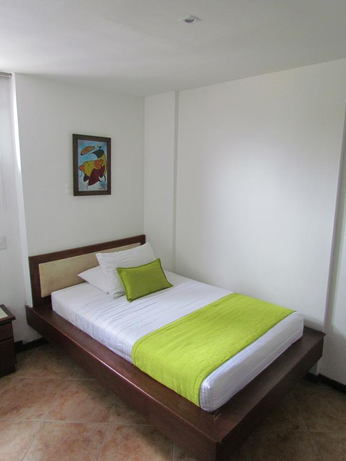 Hotel Plaza Mayor เมเดยิน ภายนอก รูปภาพ