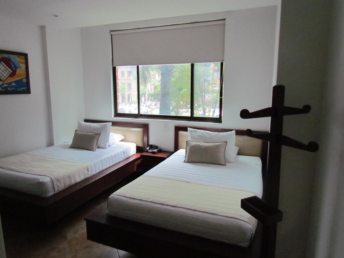 Hotel Plaza Mayor เมเดยิน ภายนอก รูปภาพ